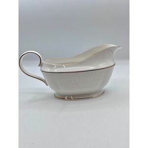 Lenox Hannah Gold Gravy Boat Sauce Boat Fine Bone China Made in USA. Wedding Lux